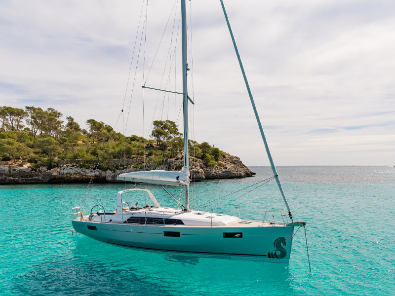 Аренда яхты Oceanis 41.1 - Италия, Сардиния, Ла-Маддалена