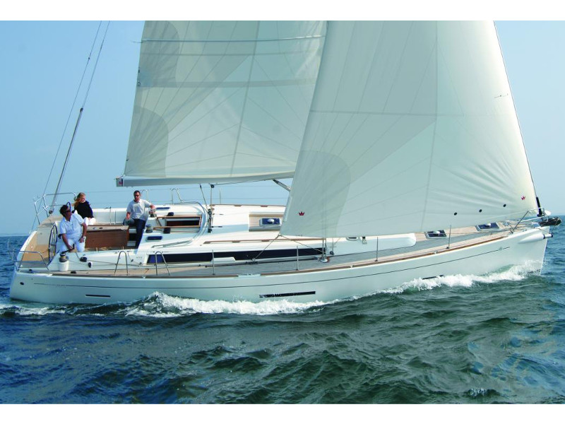 Czarter jachtu Dufour 450 /4cab - Malta, Birgu, Grand Haurbour