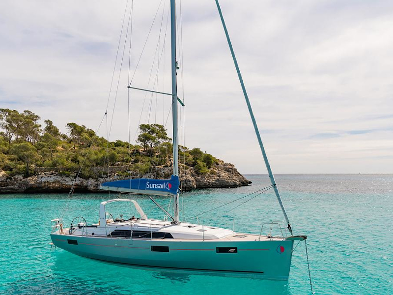 Yacht charter Oceanis 411 - Greece, Attica, Athens