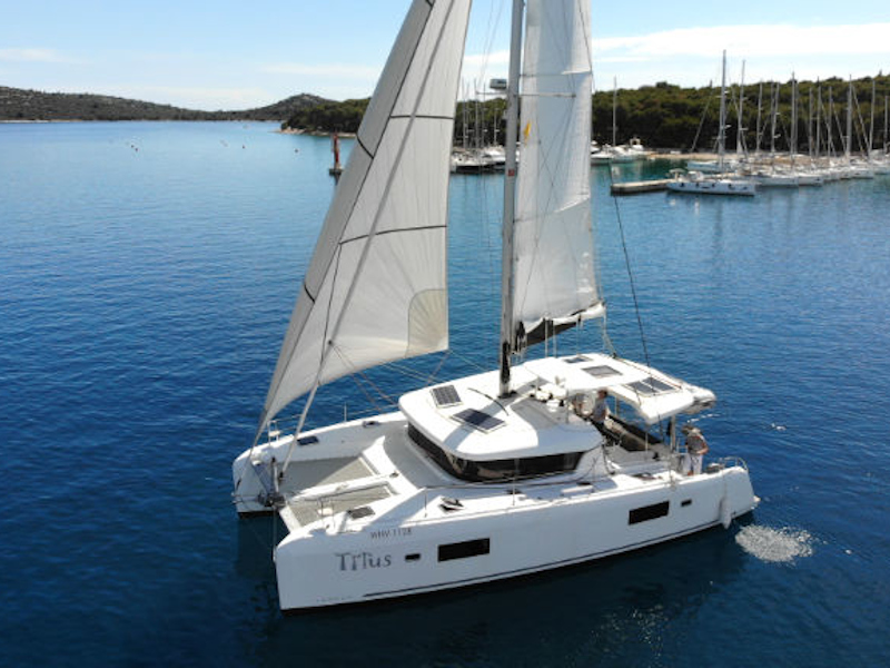Yachtcharter Lagoon 42 - 3 cab - Kroatien, Mitteldalmatien, Rožnica