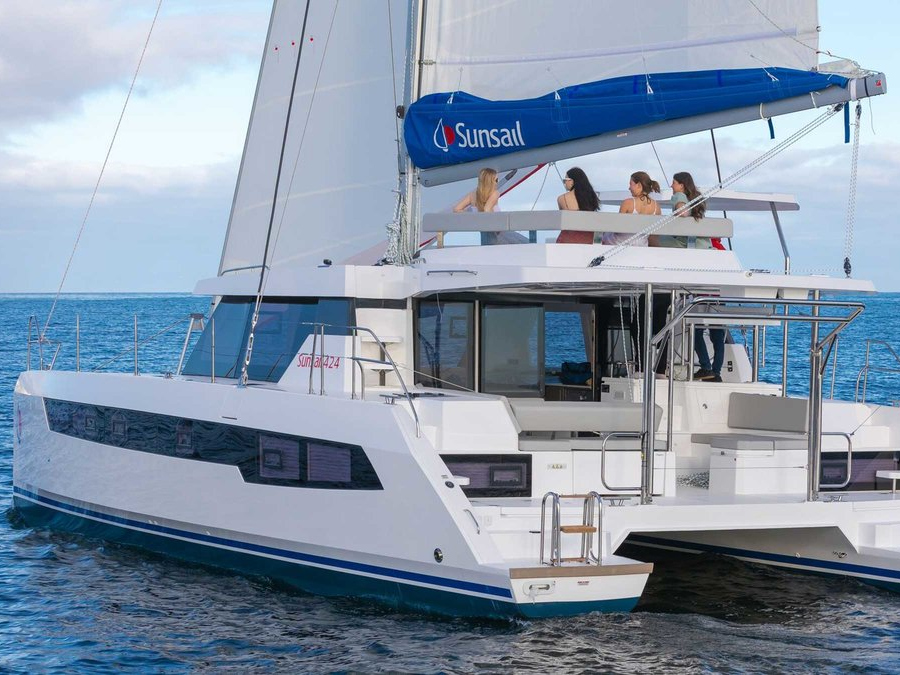 Yachtcharter Sunsail 424 - Karibik, Britische Jungferninseln, Straßenstadt