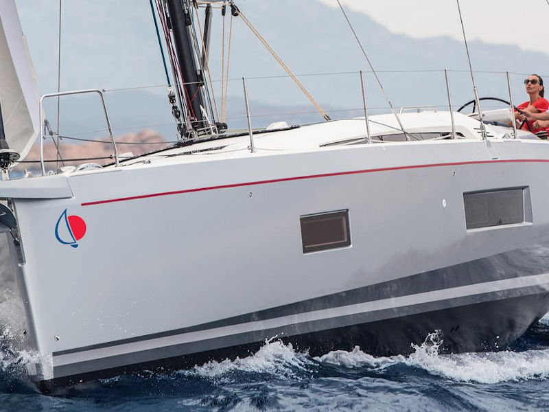 Yachtcharter Oceanis 51.1 - Kroatien, Mitteldalmatien, Yachthafen