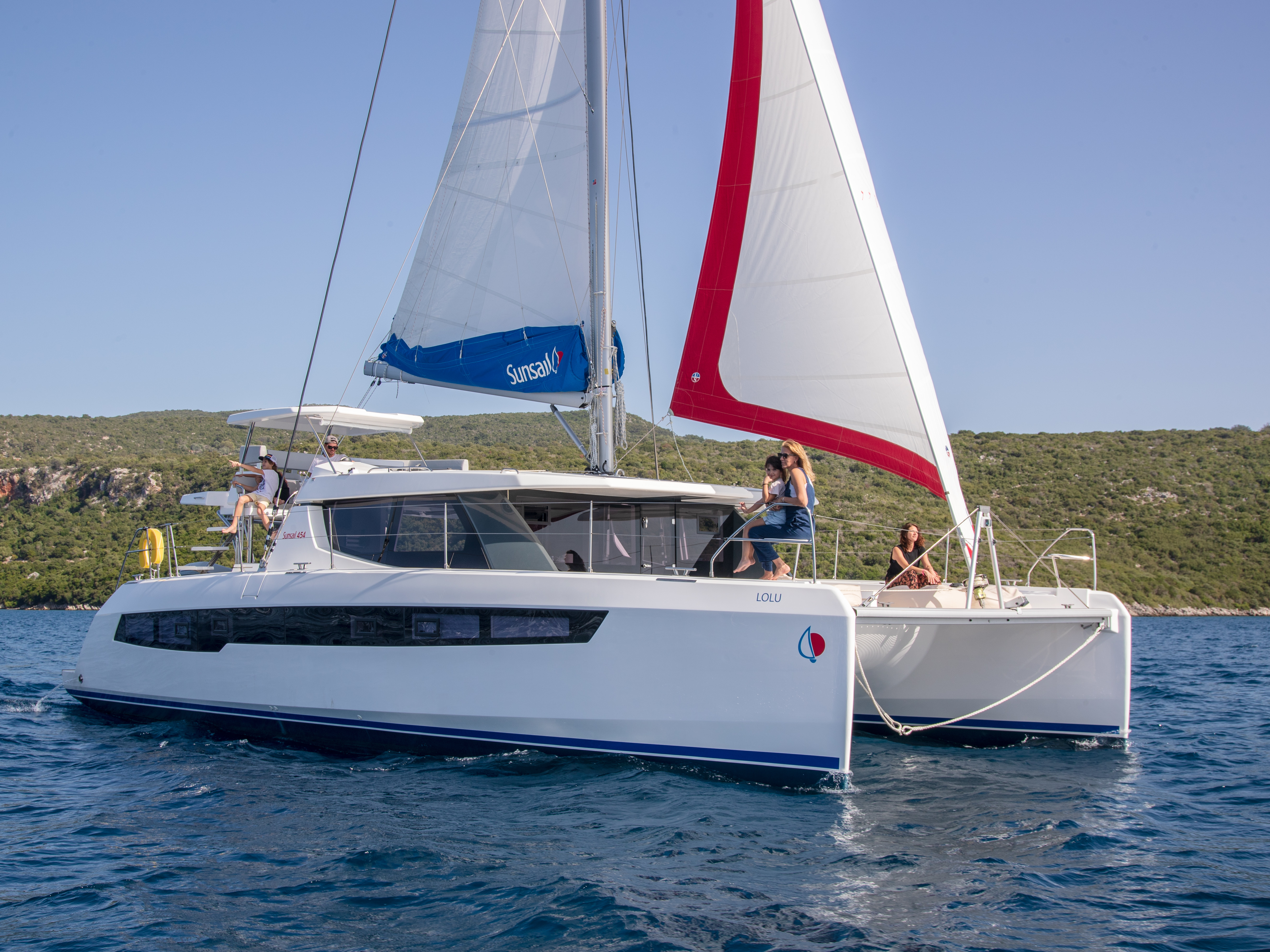 Yachtcharter Leopard 45 - Kroatien, Mitteldalmatien, Yachthafen