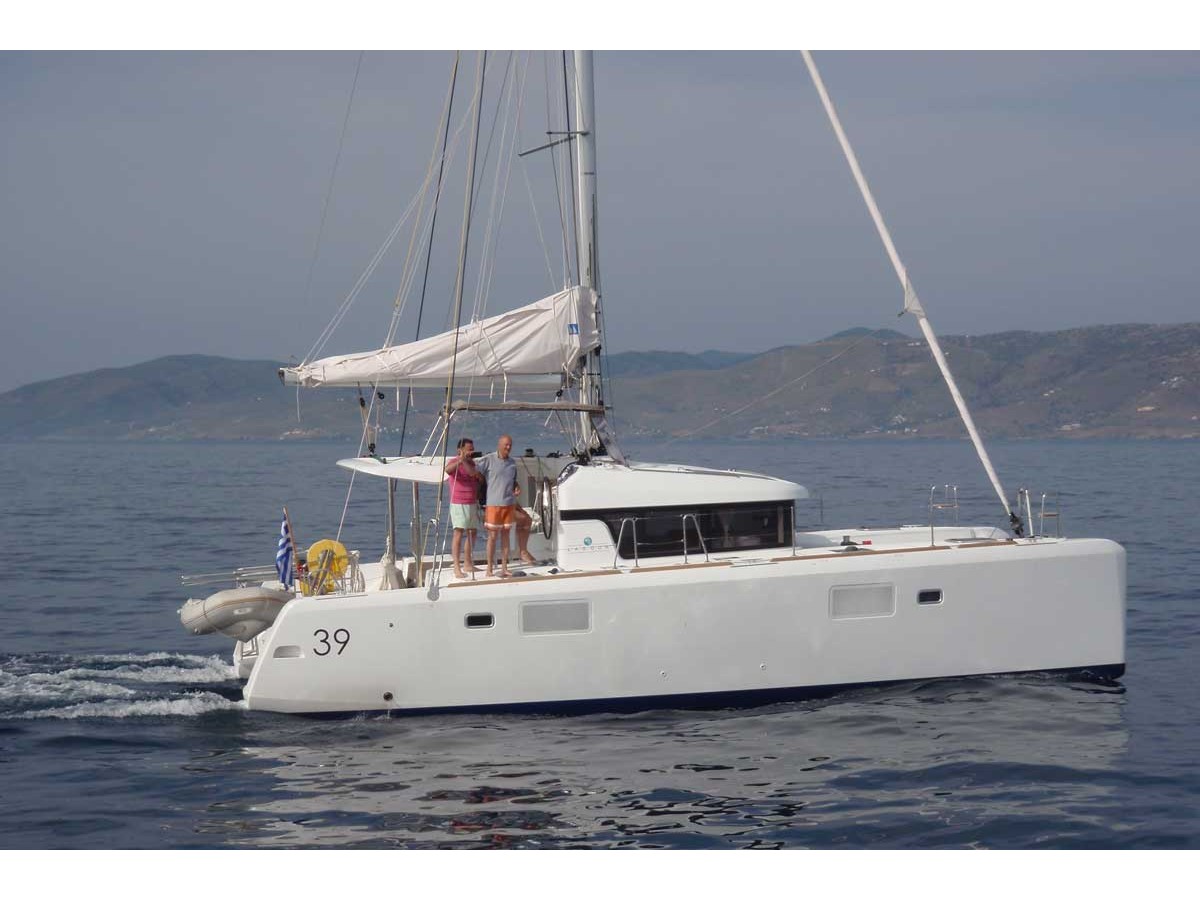 Yacht charter Lagoon 39 - Greece, Attica, Athens