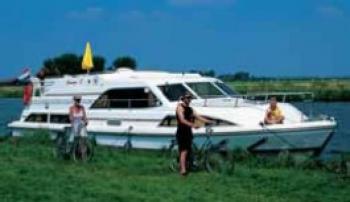 Yacht charter Classique S - Modern - Netherlands, Friesland, Hindeloopen