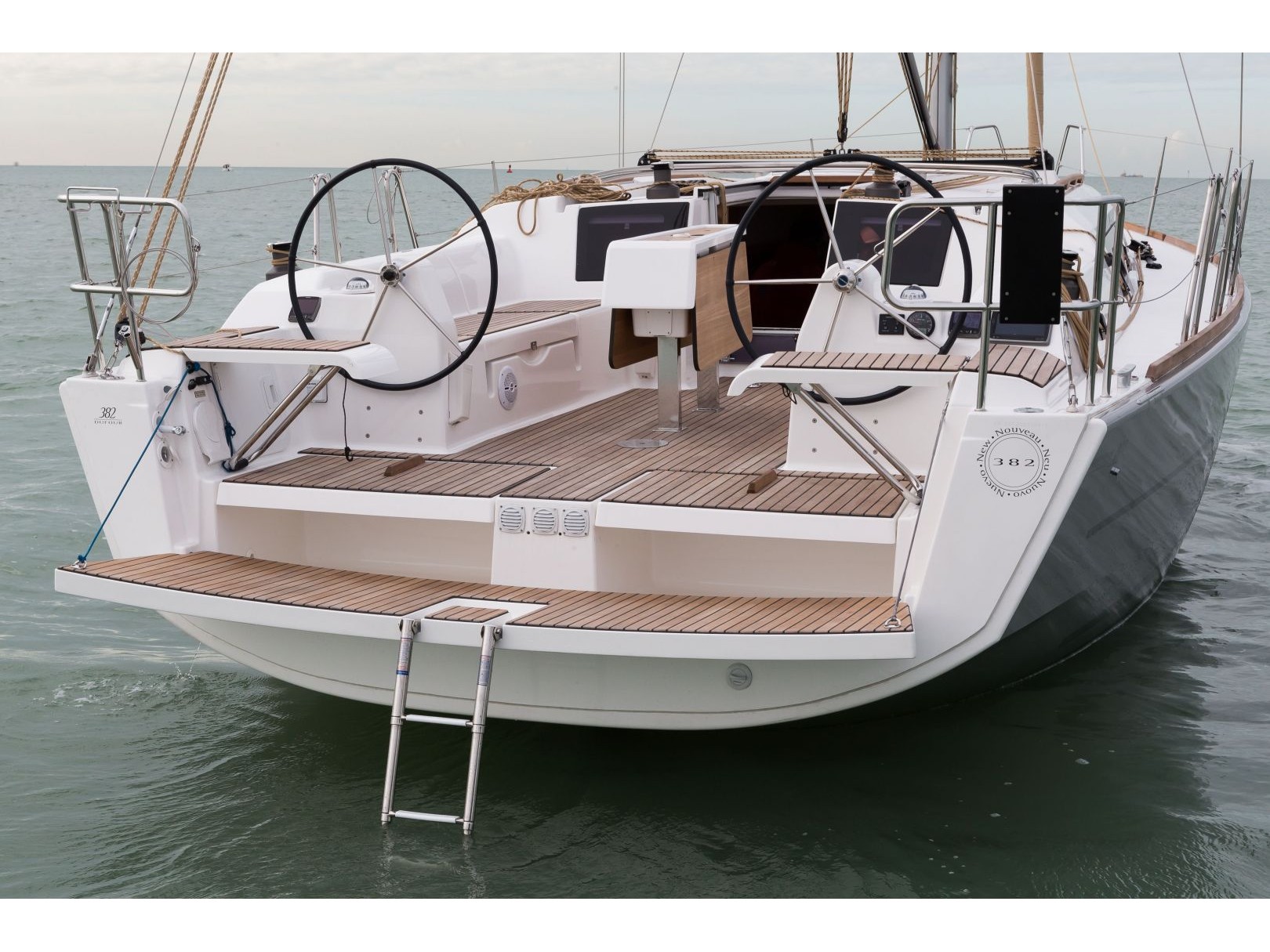 Yacht charter Dufour 382 GL - Italy, Sardinia, Cagliari