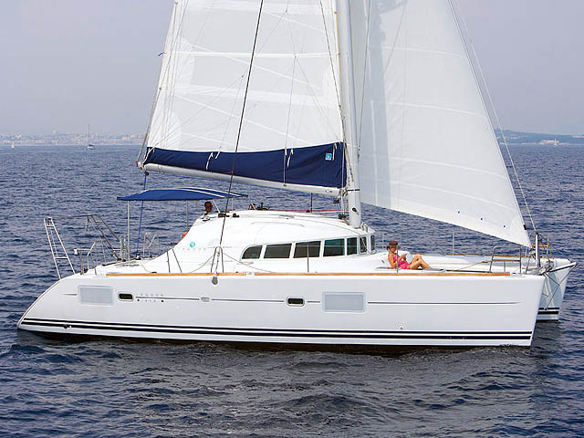 Yachtcharter Lagoon 410 S2 - Italien, Sardinien, Cagliari