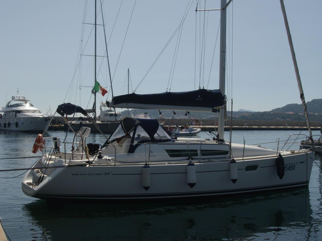 Yachtcharter Sun Odyssey 36i - Italien, Sardinien, Portisco