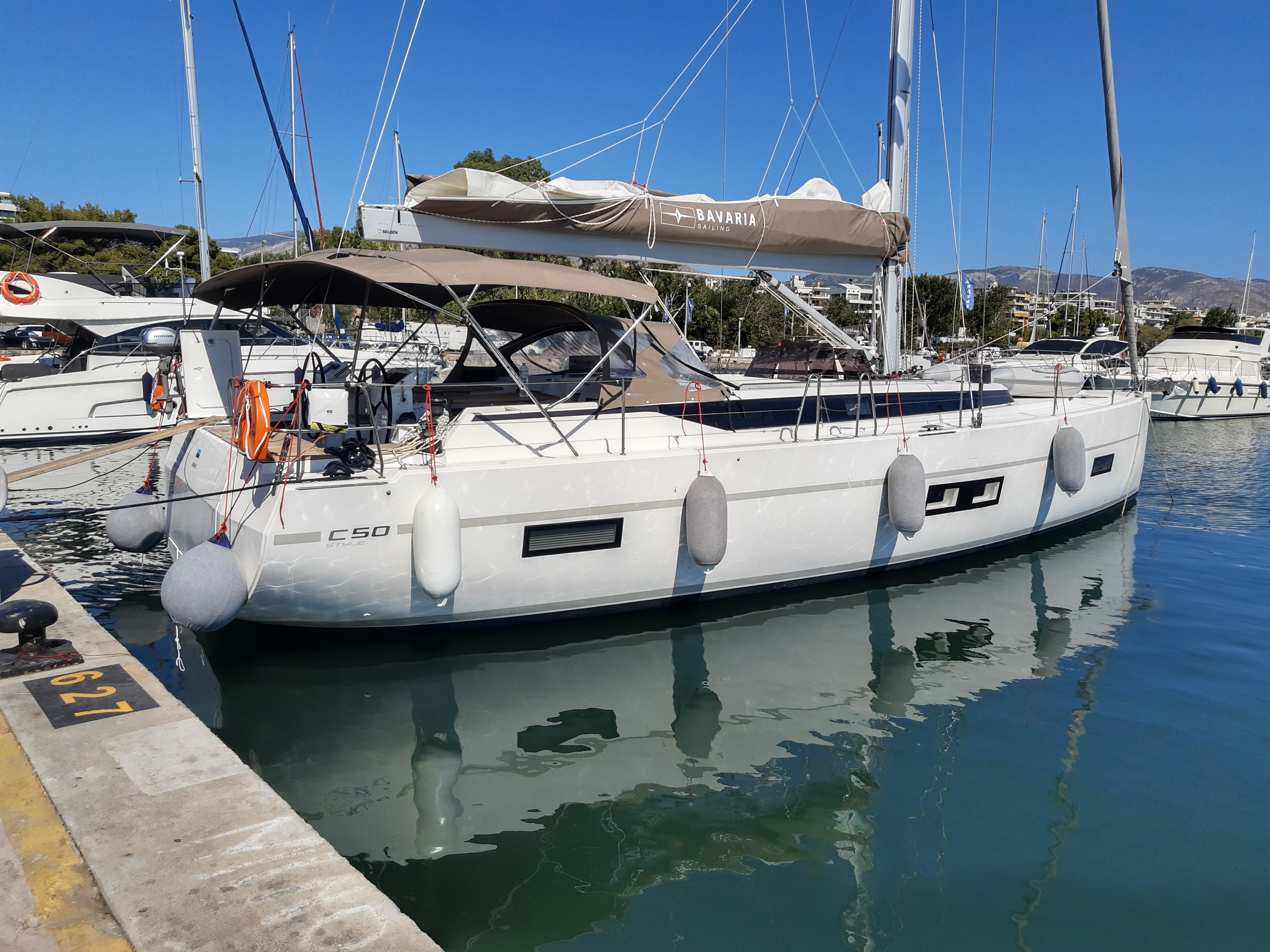 Yachtcharter Bavaria C50 Style - Griechenland, Ionische Inseln, Korfu