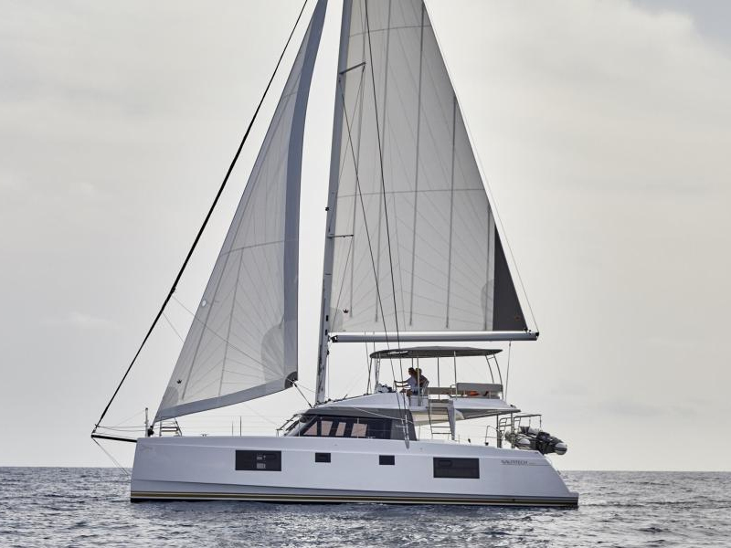 Yachtcharter Nautitech 46 Fly - Italien, Sizilien, Portorosa