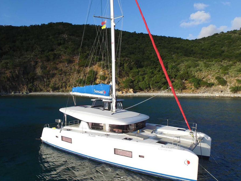 Yachtcharter Sunsail 424 - Karibik, Britische Jungferninseln, Straßenstadt