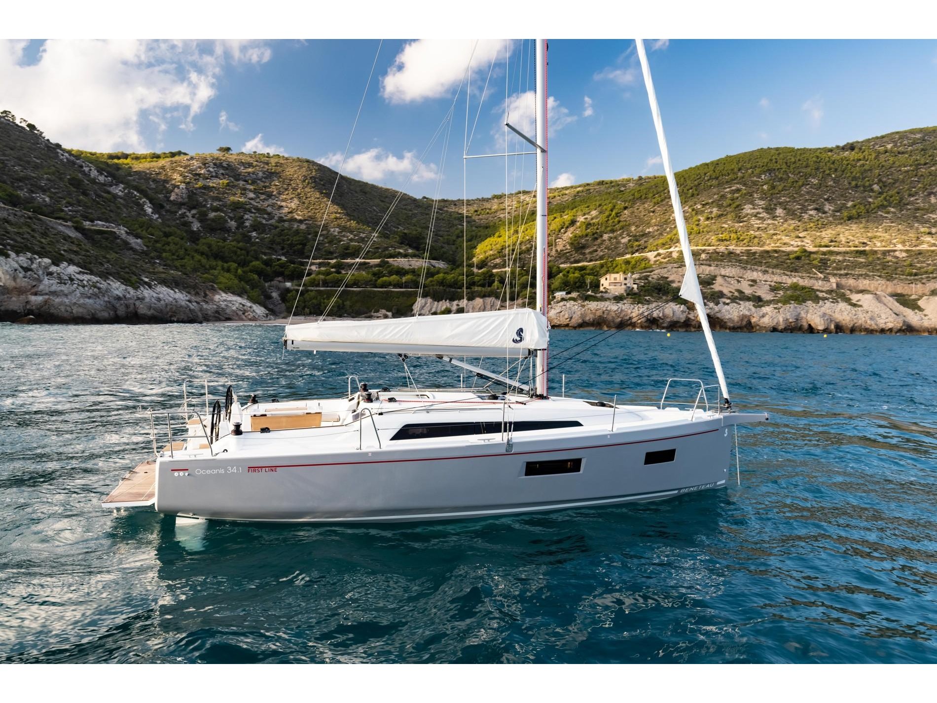 Yachtcharter Oceanis 34.1 - Italien,  Campania, Salern