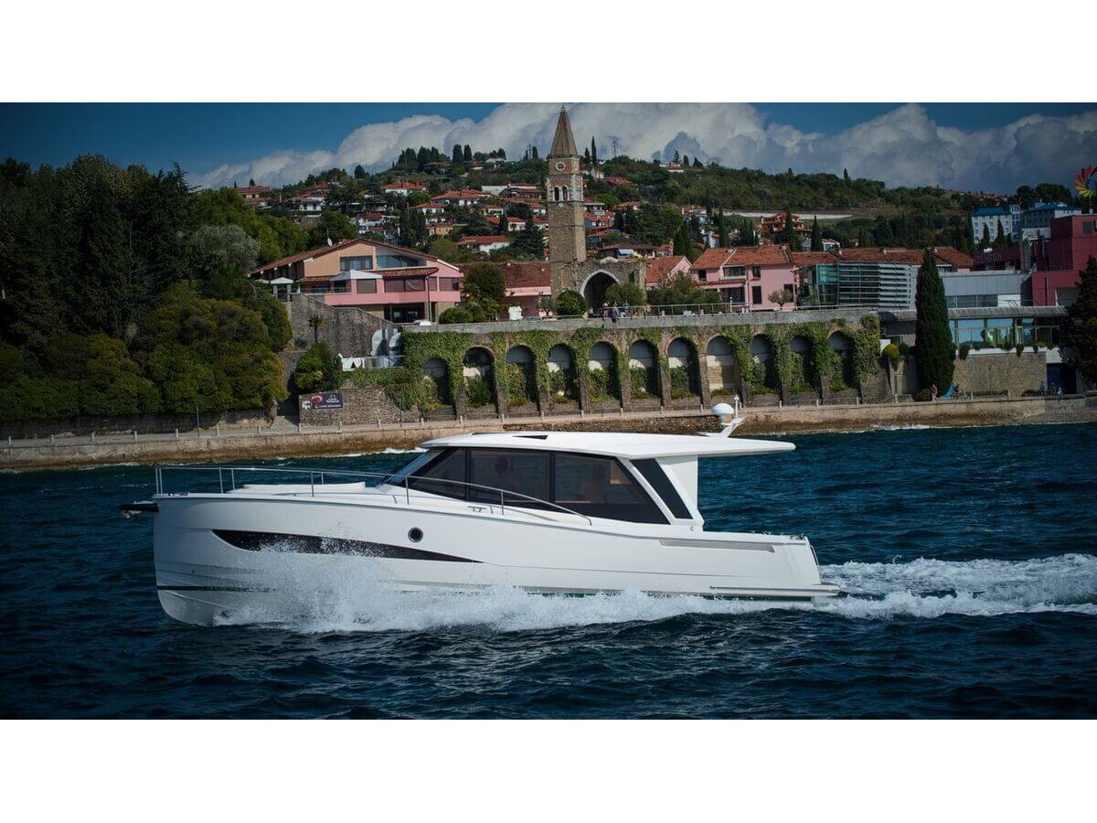 Yacht charter Greenline 39 - Croatia, Northern Dalmatia, Biograd