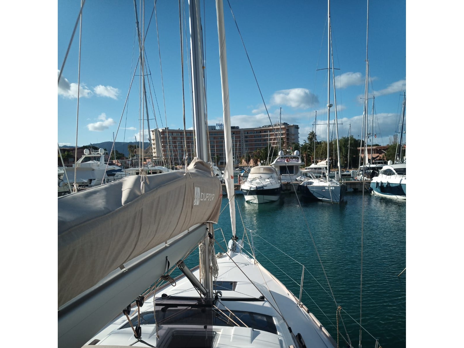 Yachtcharter Dufour 470 - Italien, Sizilien, Palermo