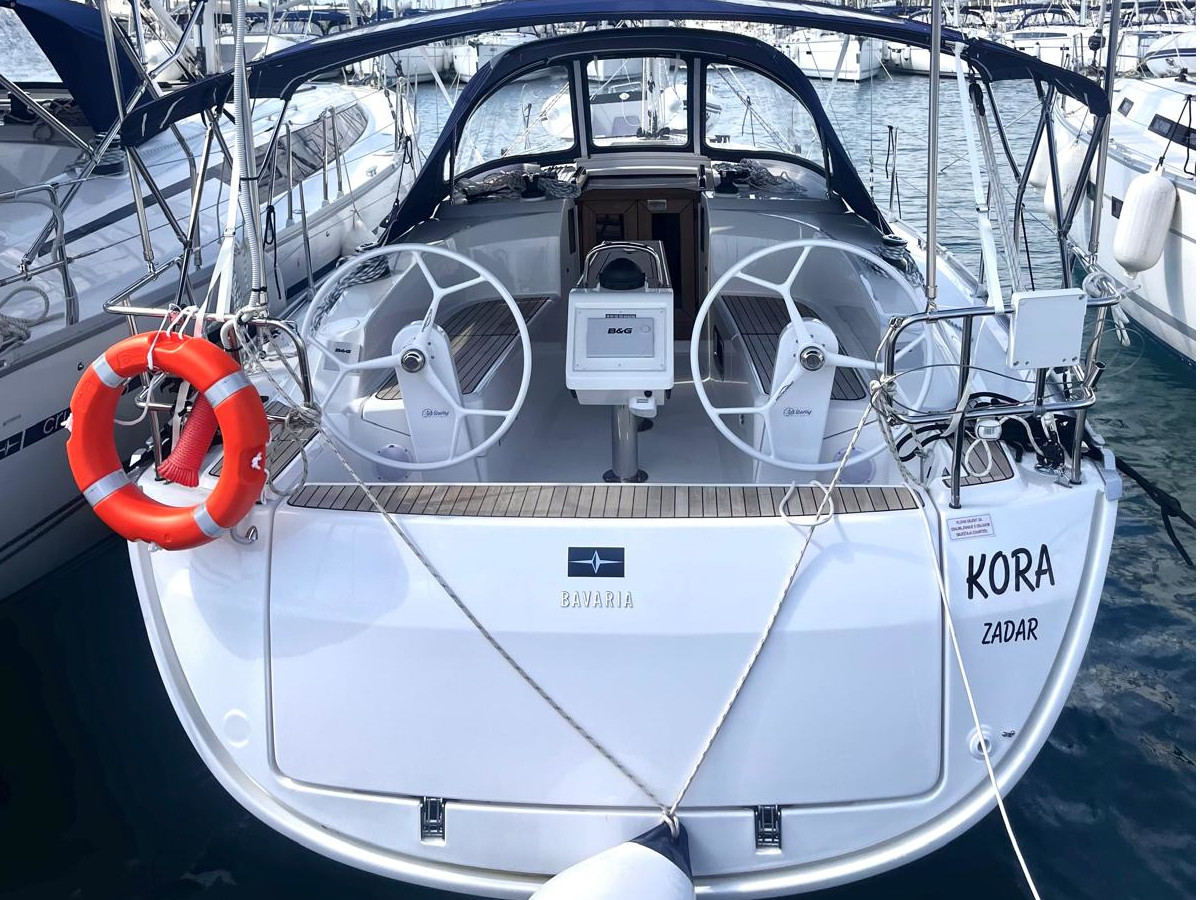 Yacht charter Bavaria Cruiser 34 - Croatia, Northern Dalmatia, Sukosan