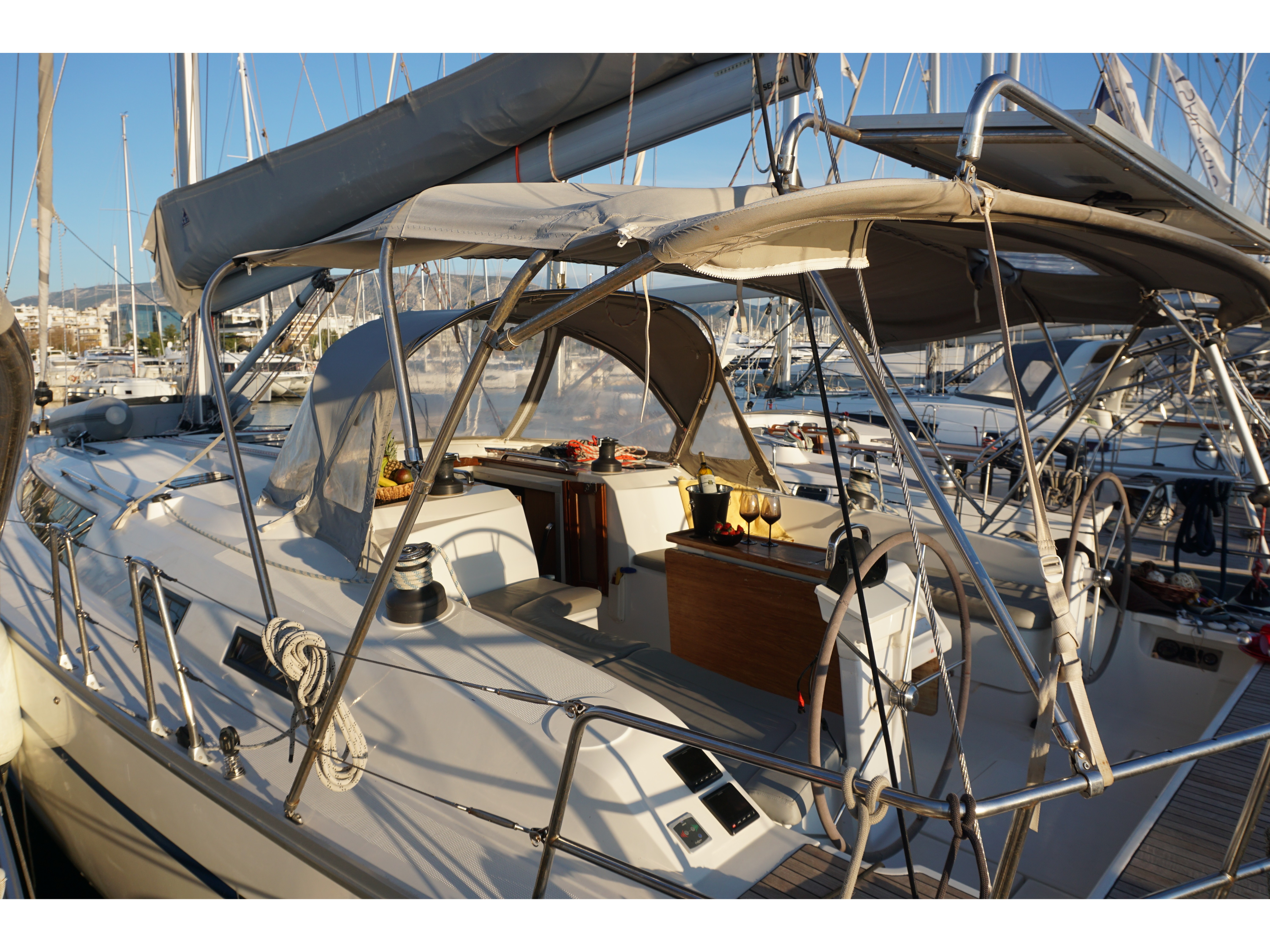 Yacht charter Bavaria Cruiser 51 - Greece, Attica, Athens