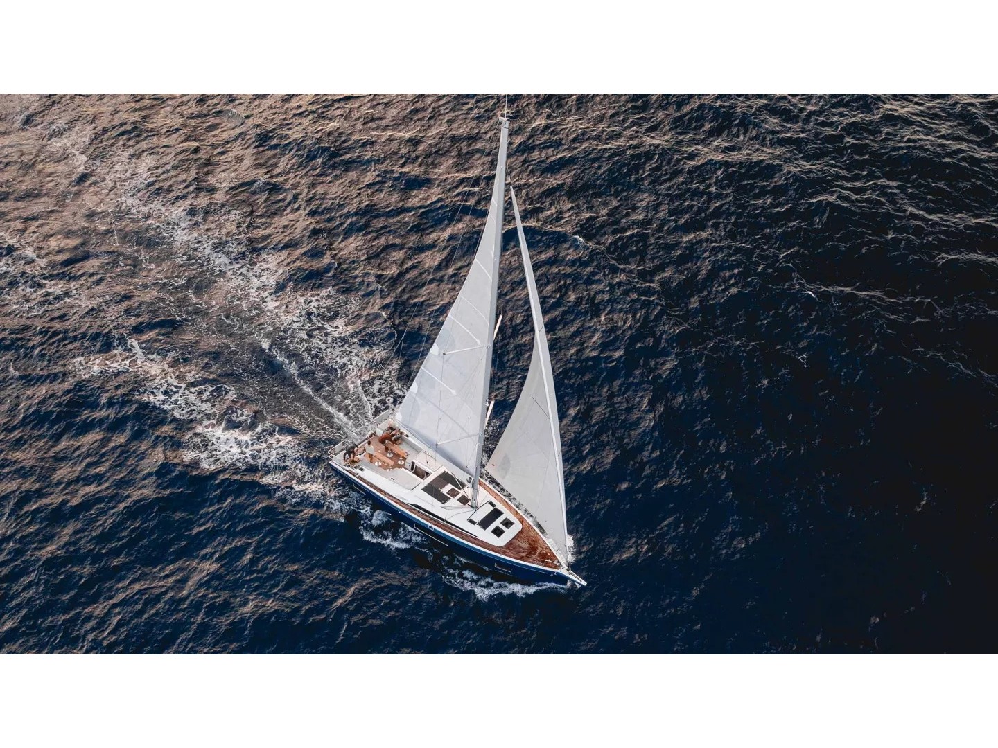 Yacht charter Oceanis 47 - Greece, Dodecanese, Appears