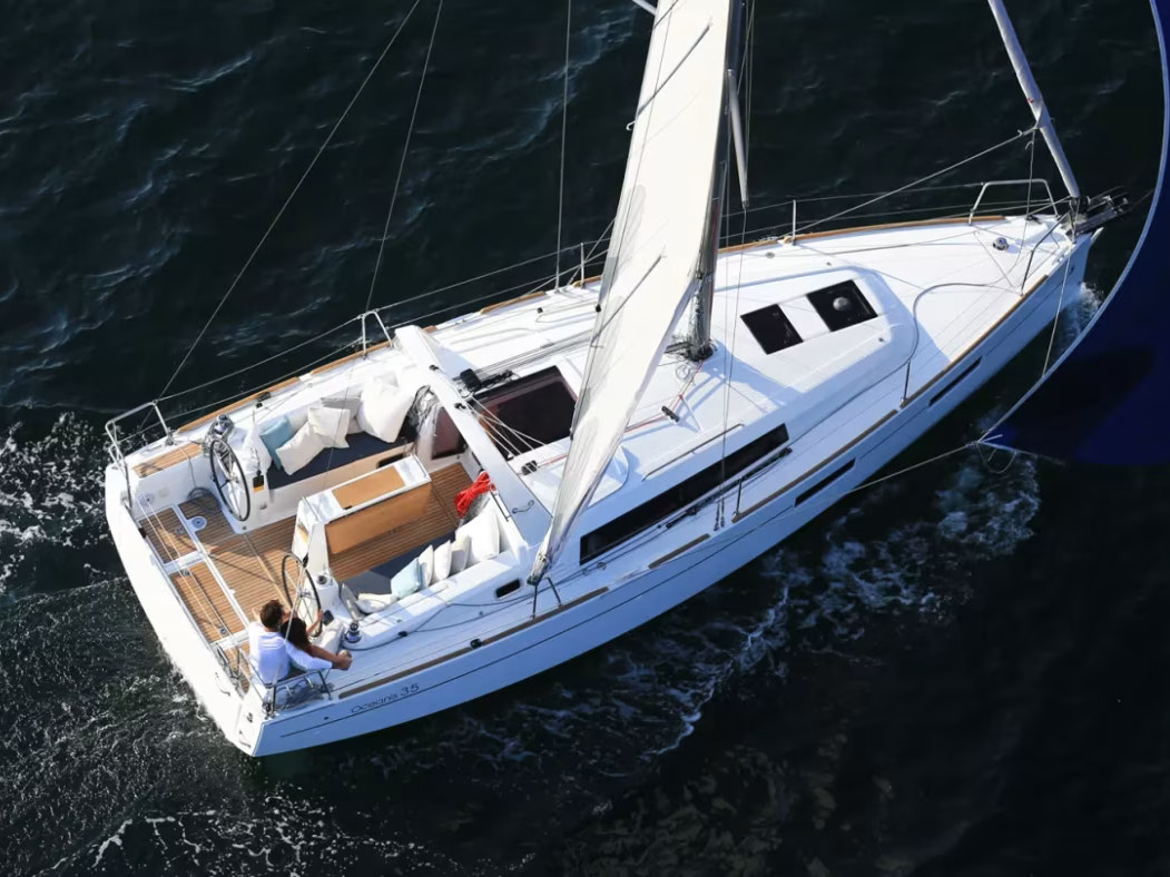 Czarter jachtu Oceanis 35 - Włochy, Sycylia, Portorosa