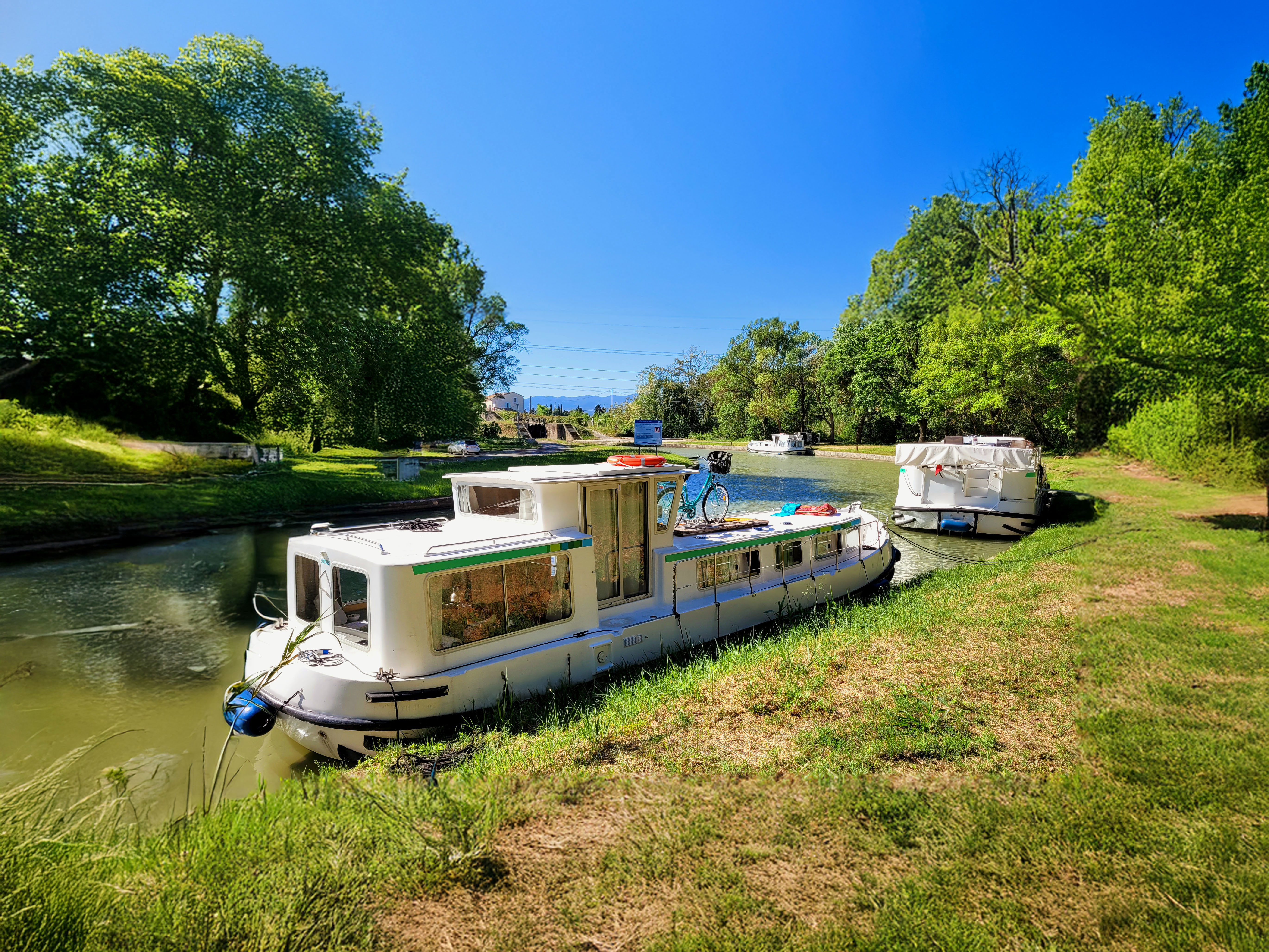 Yacht charter Pénichette 1107 - France, Franche-Comte, Scey-sur-Saone-et-Saint-Albin
